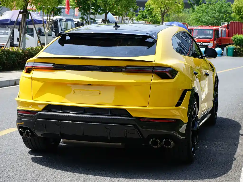Lamborghini Urus — миниатюра 5