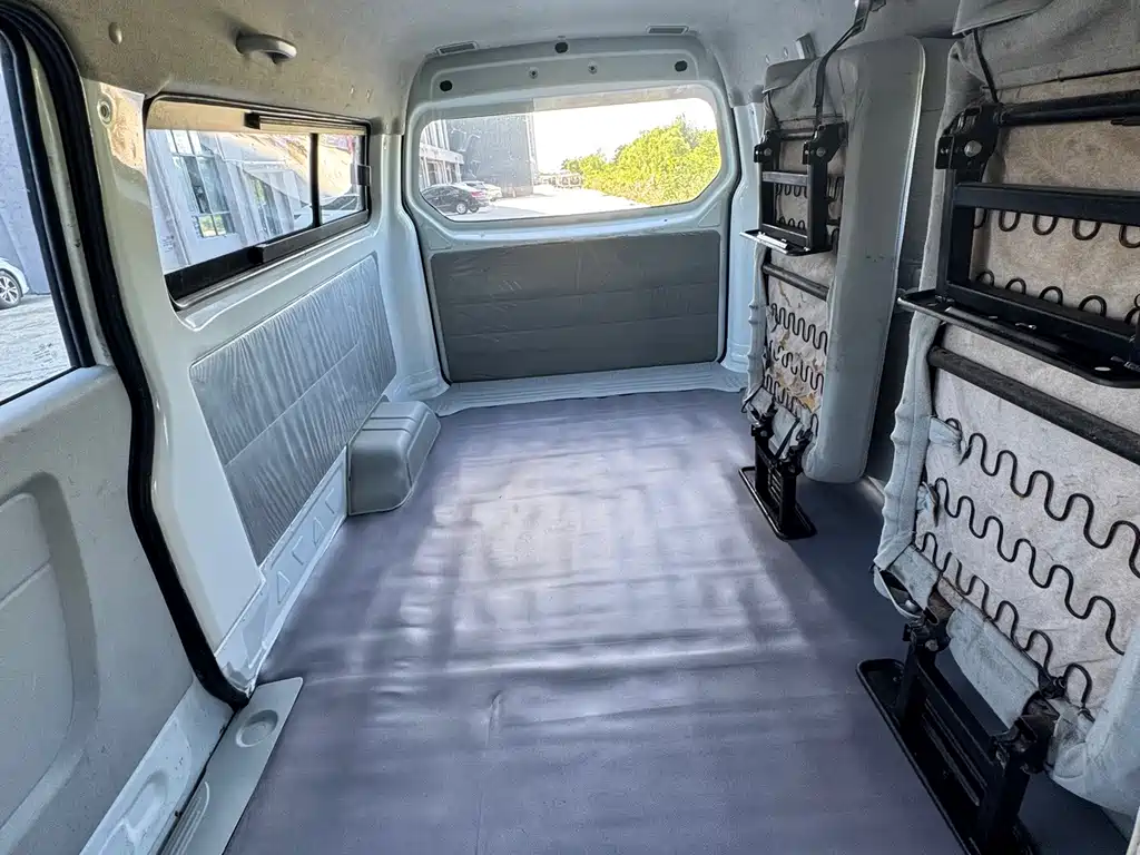Jinbei Hiace X30L — миниатюра 9