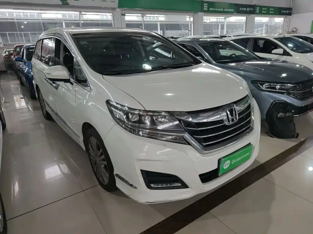Honda Elysion — миниатюра 4