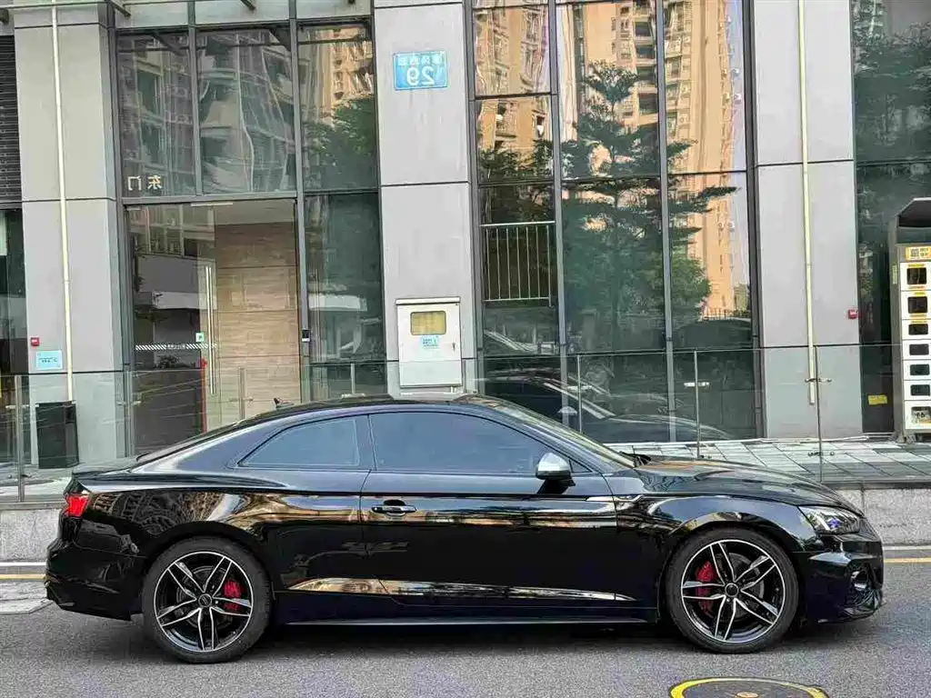 Audi A5 (Import) — миниатюра 4