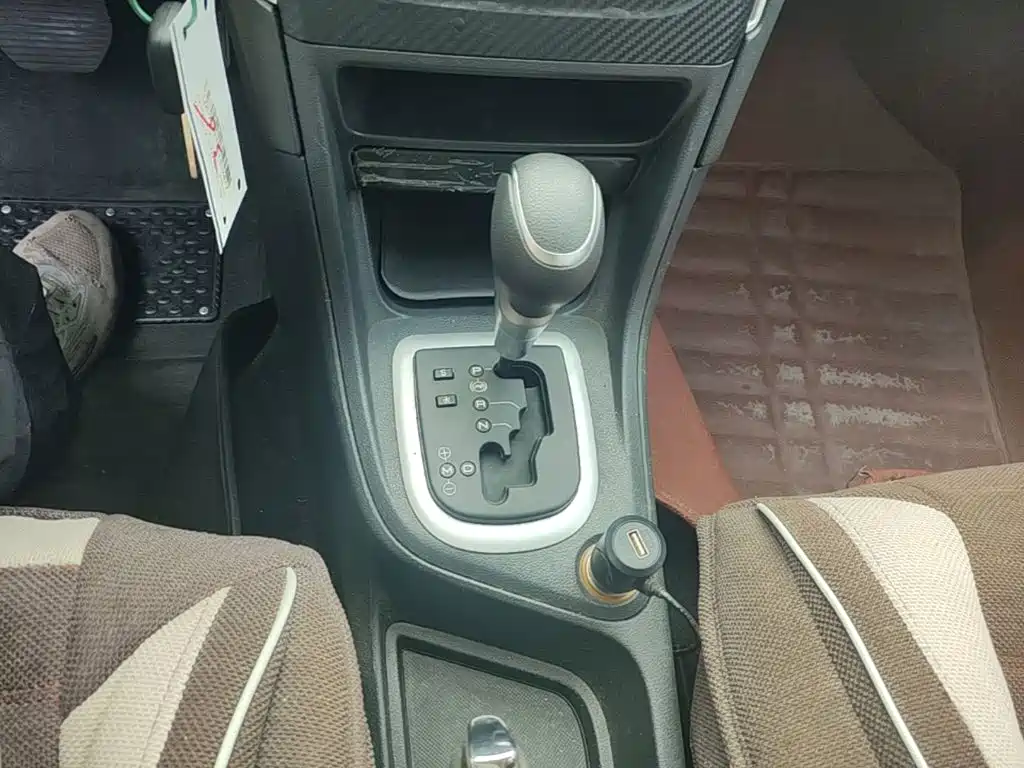 Peugeot 308 — миниатюра 14
