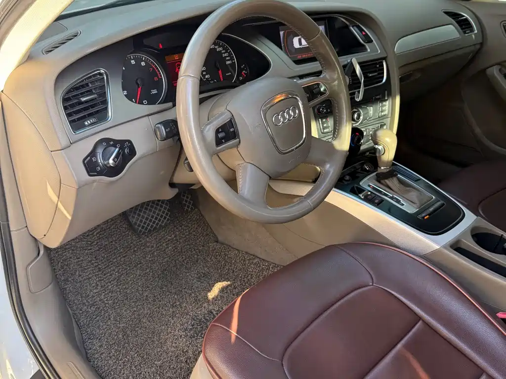 Audi A4L — миниатюра 4