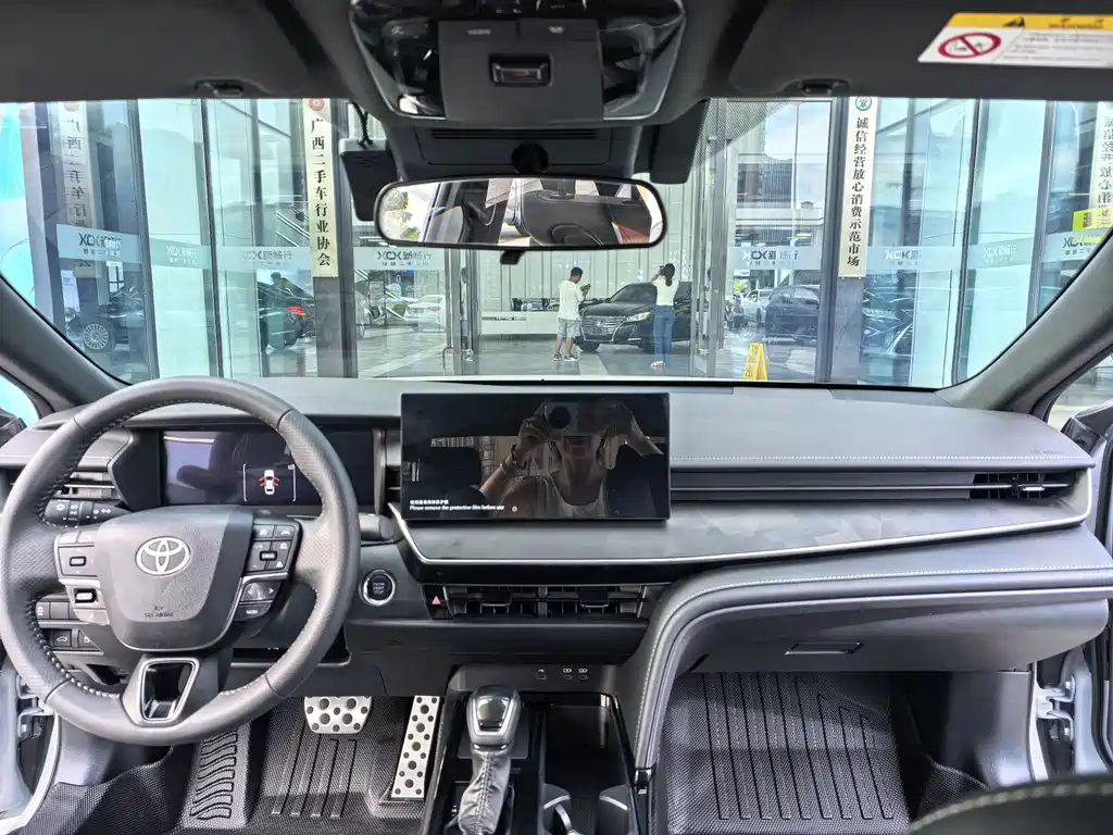 Toyota Camry 2024 2.0S Sport