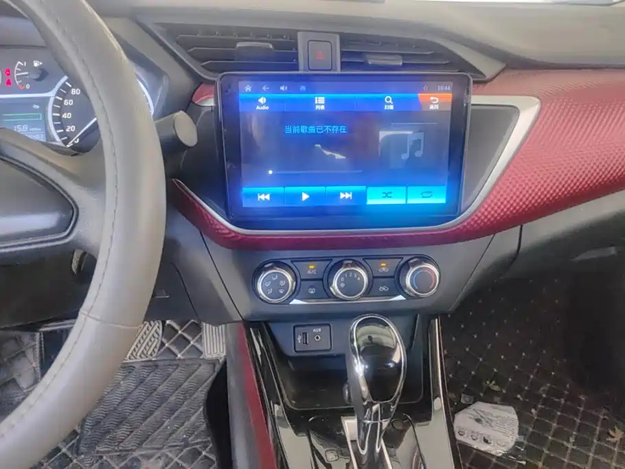 Nissan Bluebird — миниатюра 12