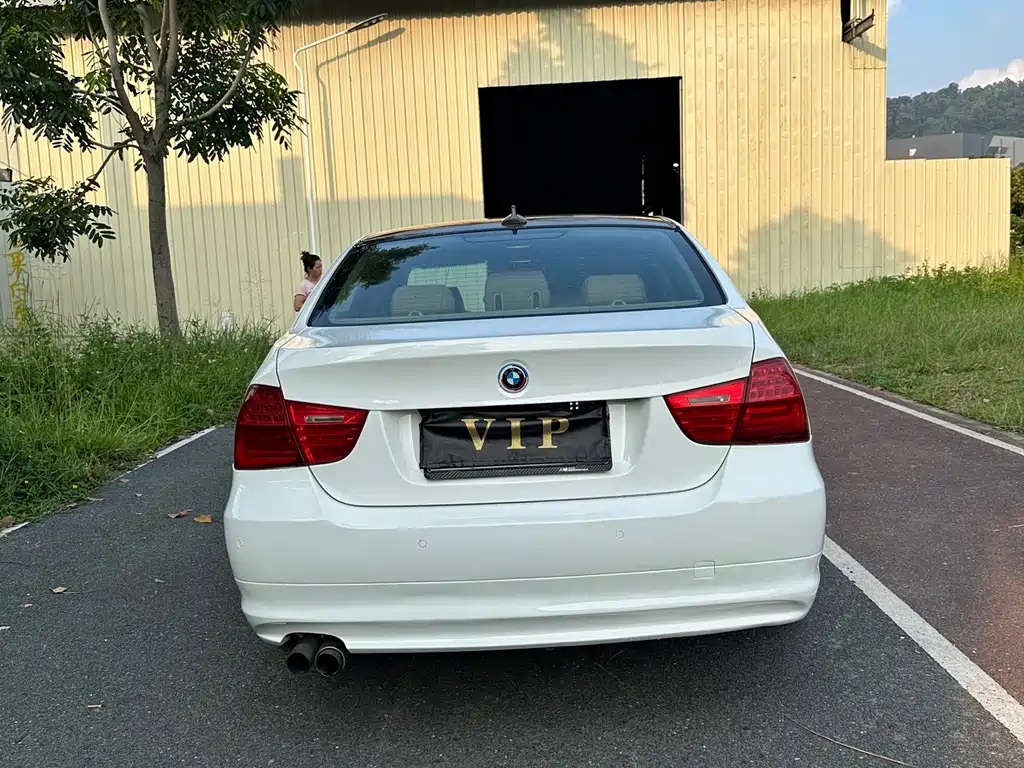 BMW 3 Series — миниатюра 22