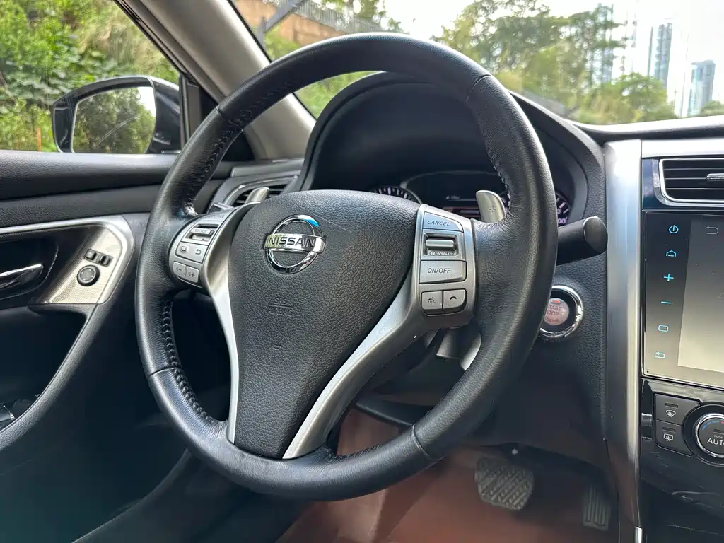 Nissan Teana Duke 2.5L XV Champions League Glory Edition, фото 19