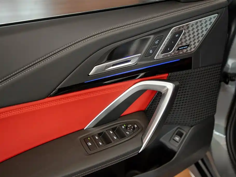 BMW X1 — миниатюра 12