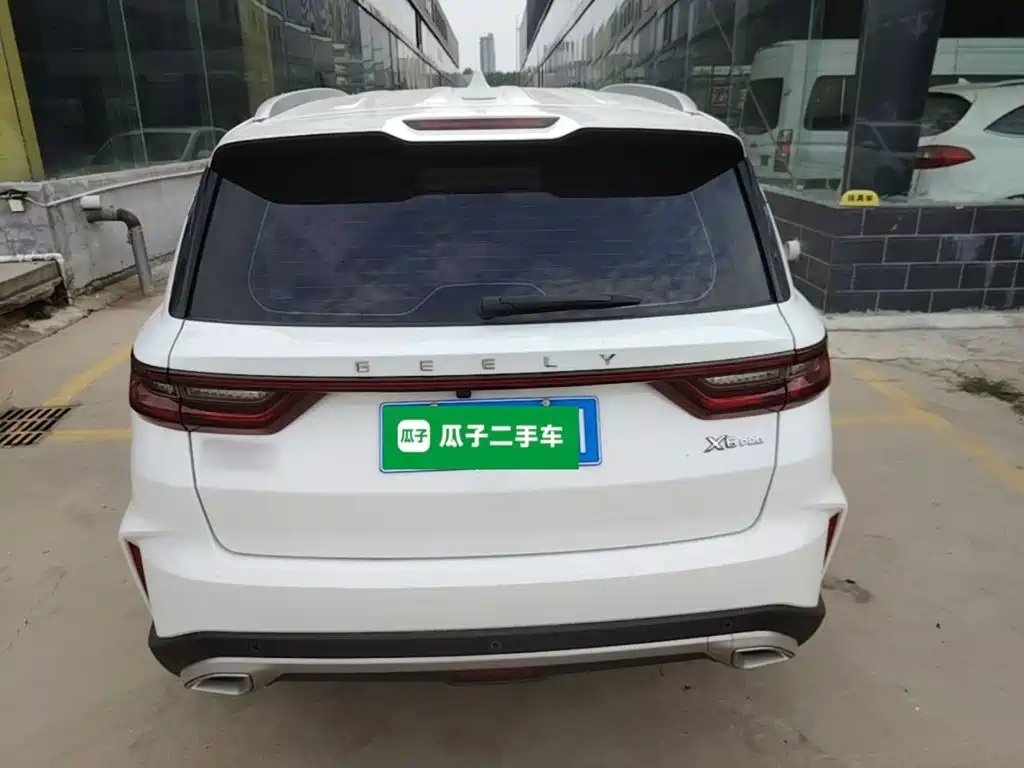 Geely Vision X6 — миниатюра 6