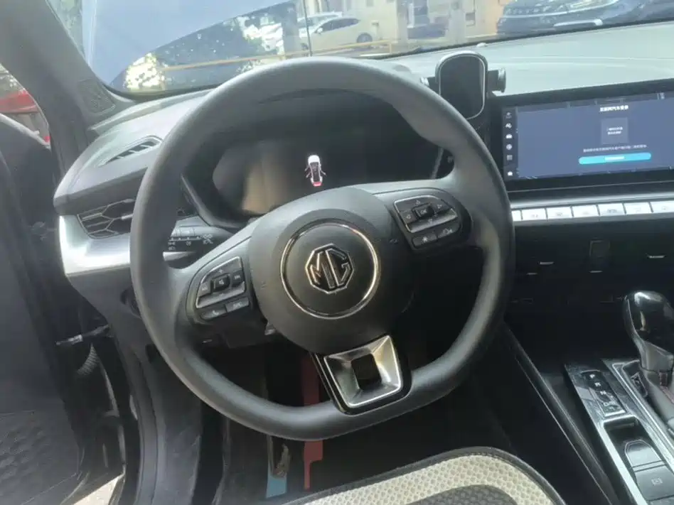 MG MG5 — миниатюра 13