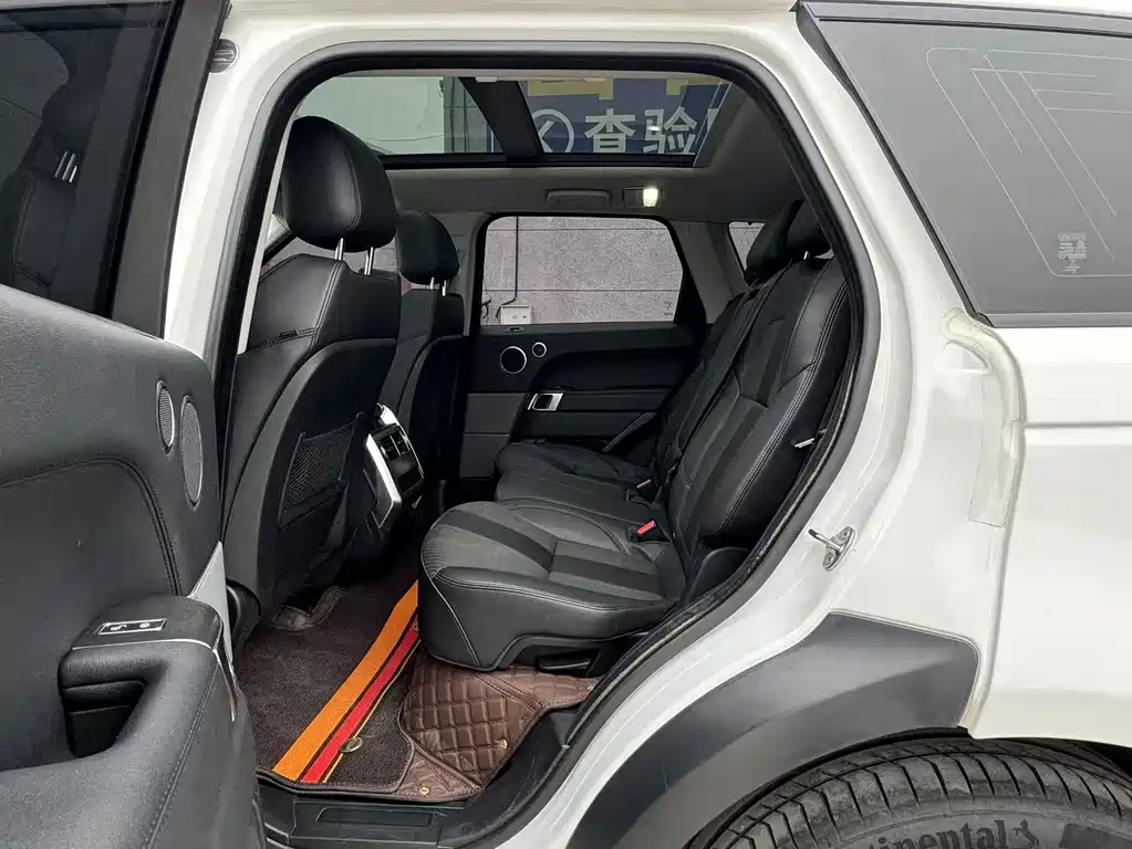 Land Rover Range Rover Sport 2014 3.0T