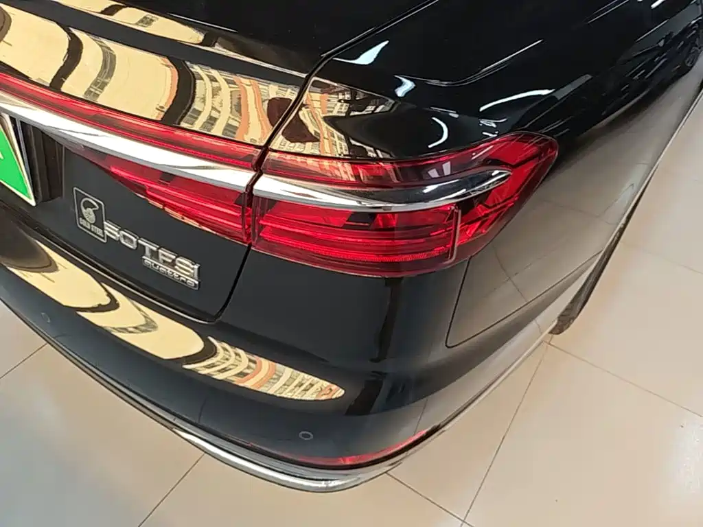 Audi A8 — миниатюра 8