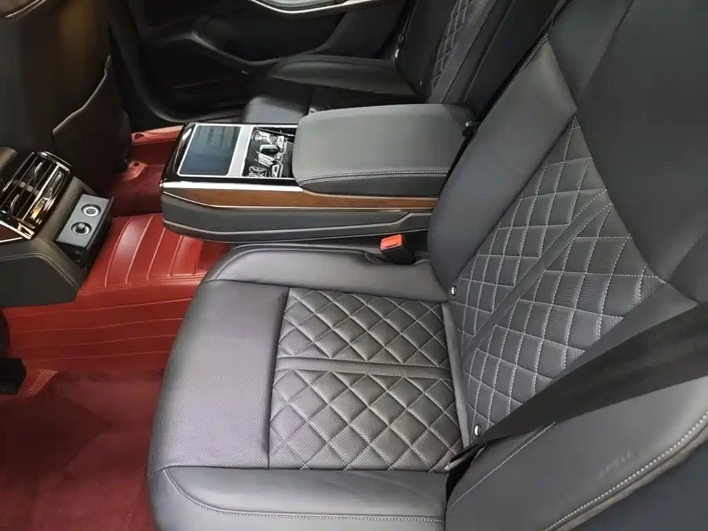 Audi A8 — миниатюра 17