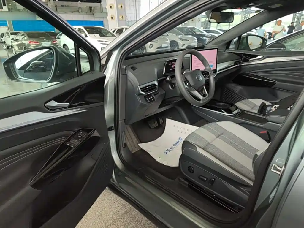 Volkswagen ID.4 Crozz — миниатюра 16