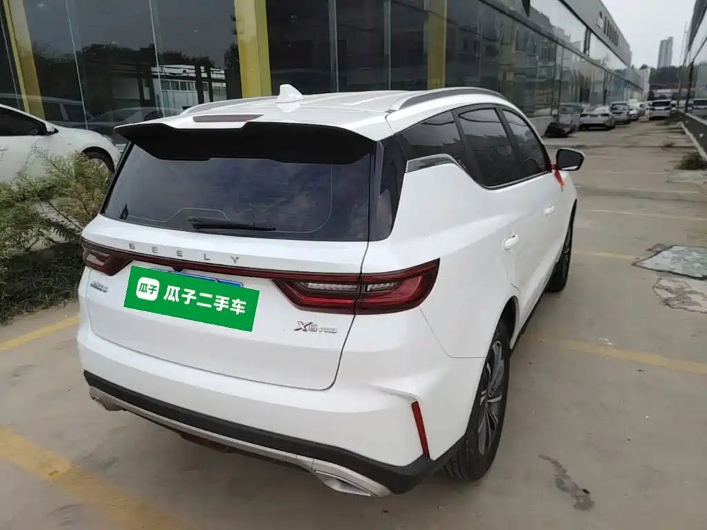 Geely Vision X6 — миниатюра 7