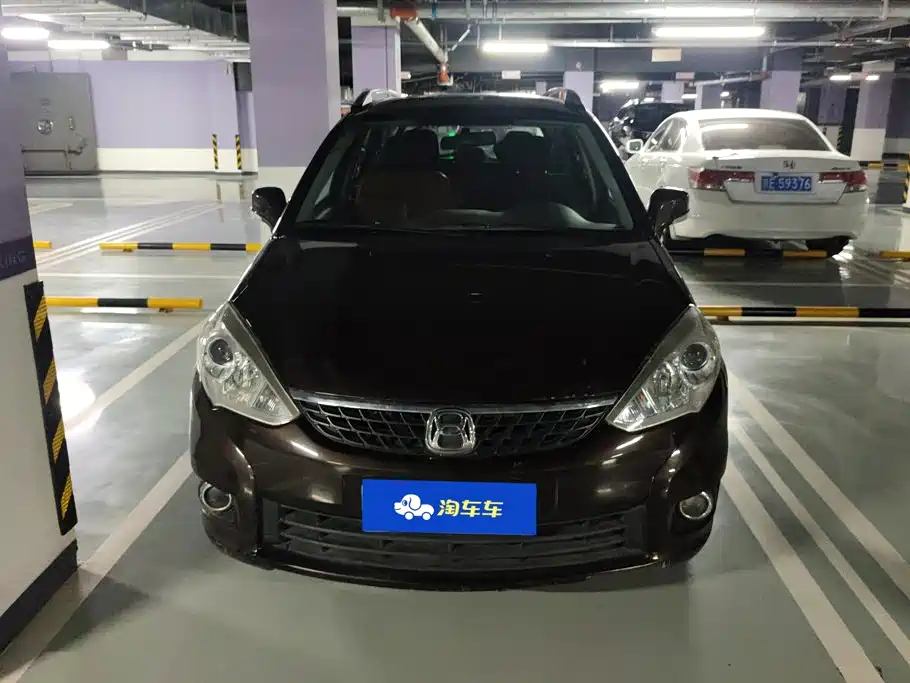 Suzuki Liana A6 — миниатюра 2