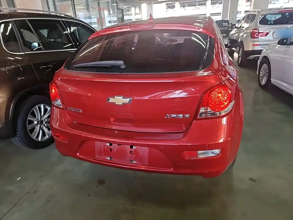 Chevrolet Cruze — миниатюра 6