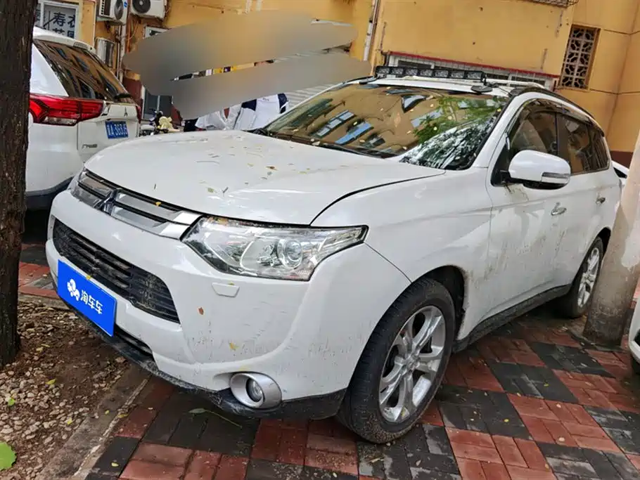 Купить Mitsubishi Outlander (Import)