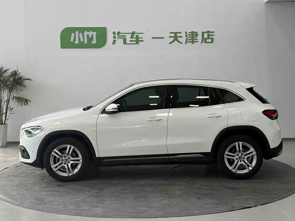 Mercedes-Benz GLA 2022 GLA 180