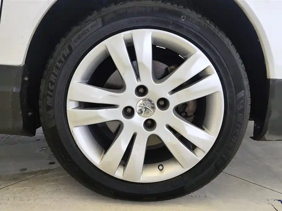 Peugeot 3008 2015 1.6THP AT