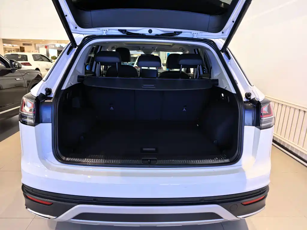 Volkswagen Tayron — миниатюра 10