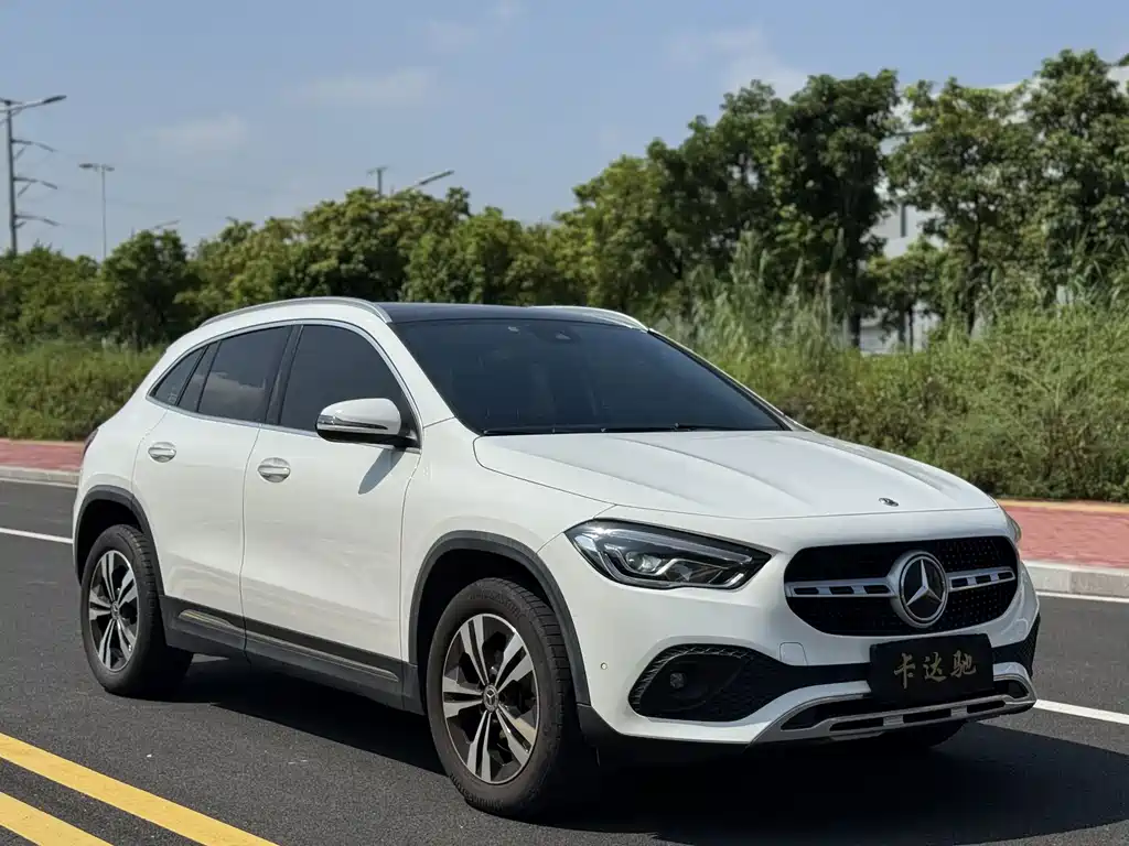 Mercedes-Benz GLA — миниатюра 3