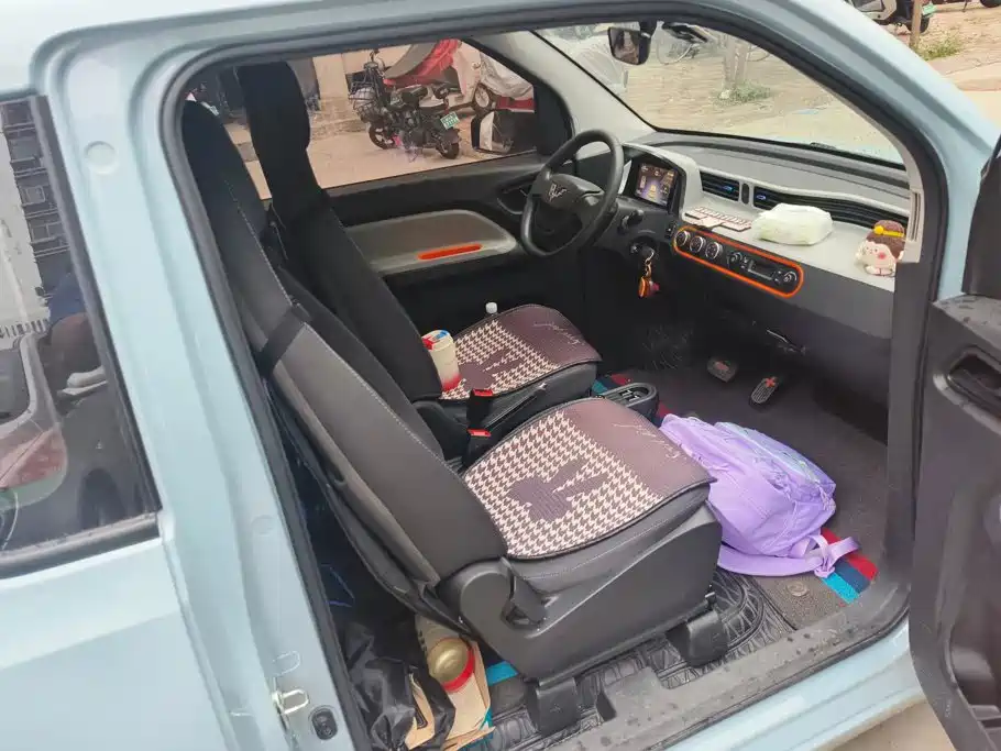 Wuling MINIEV — миниатюра 8