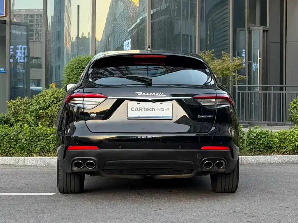 Maserati Levante — миниатюра 4