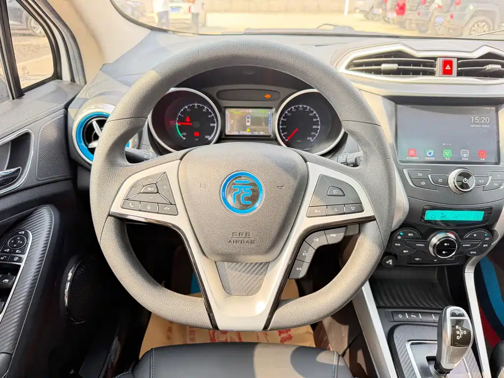 BYD Yuan EV — миниатюра 11