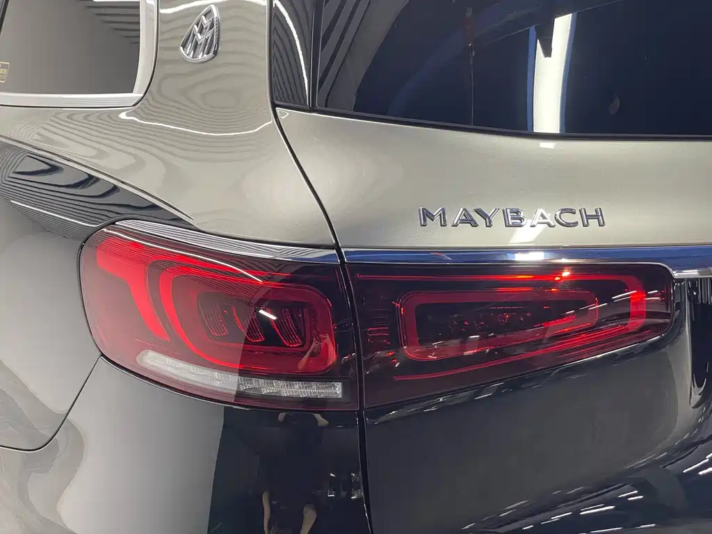 Mercedes-Benz GLS — миниатюра 11