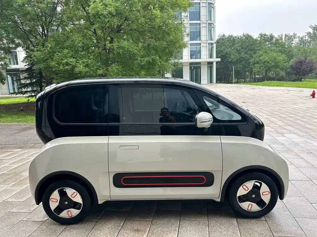 Baojun Kiwi EV