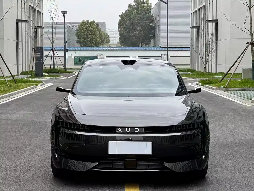 Audi E5 Sportback 2026 quattro