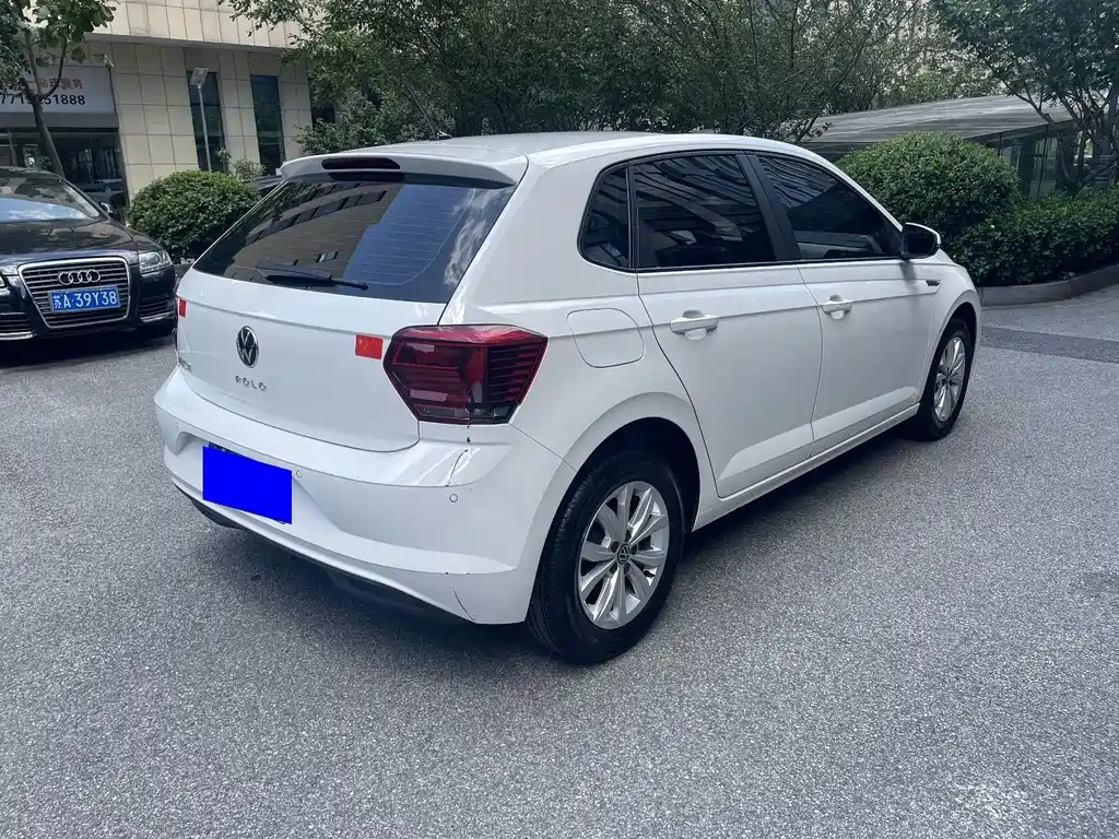 Volkswagen Polo — миниатюра 5