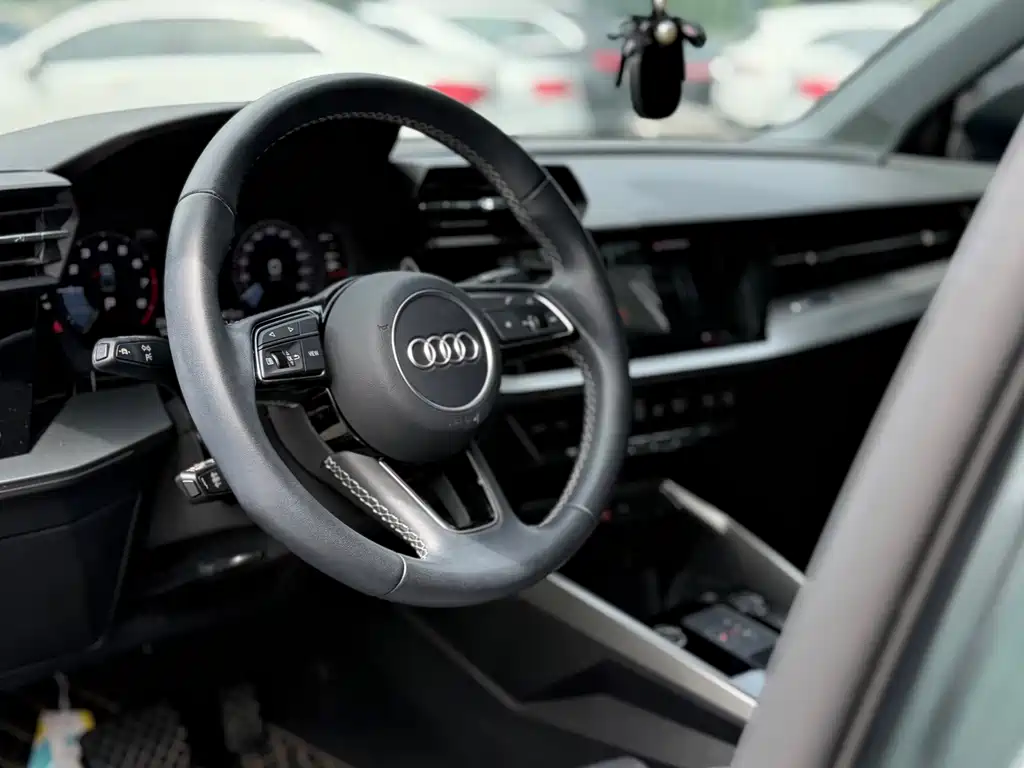 Audi A3 — миниатюра 10