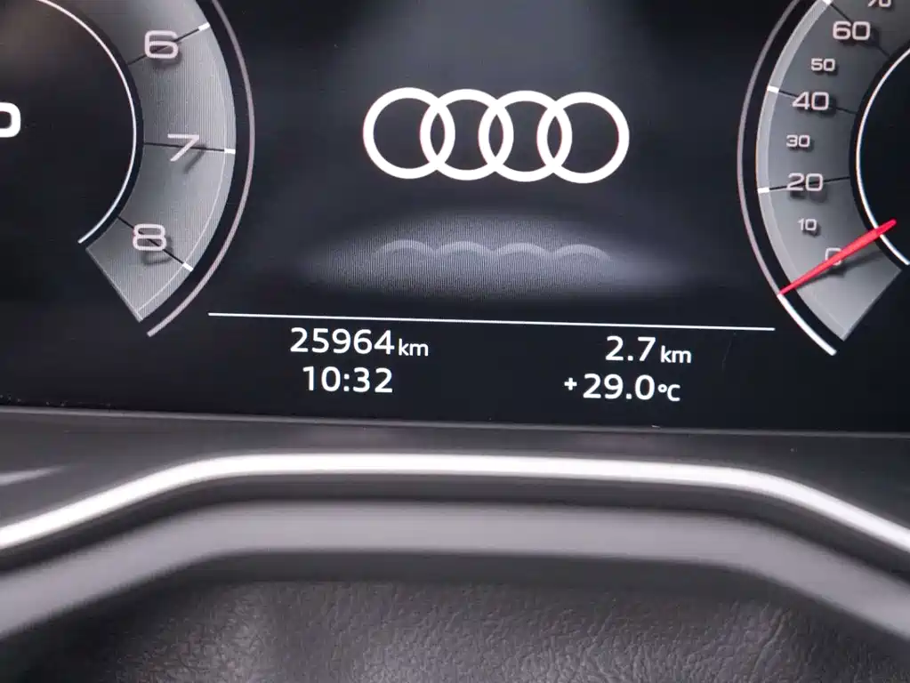 Audi A4L — миниатюра 14