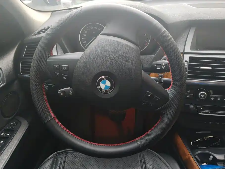 BMW X5 (Import) — миниатюра 15