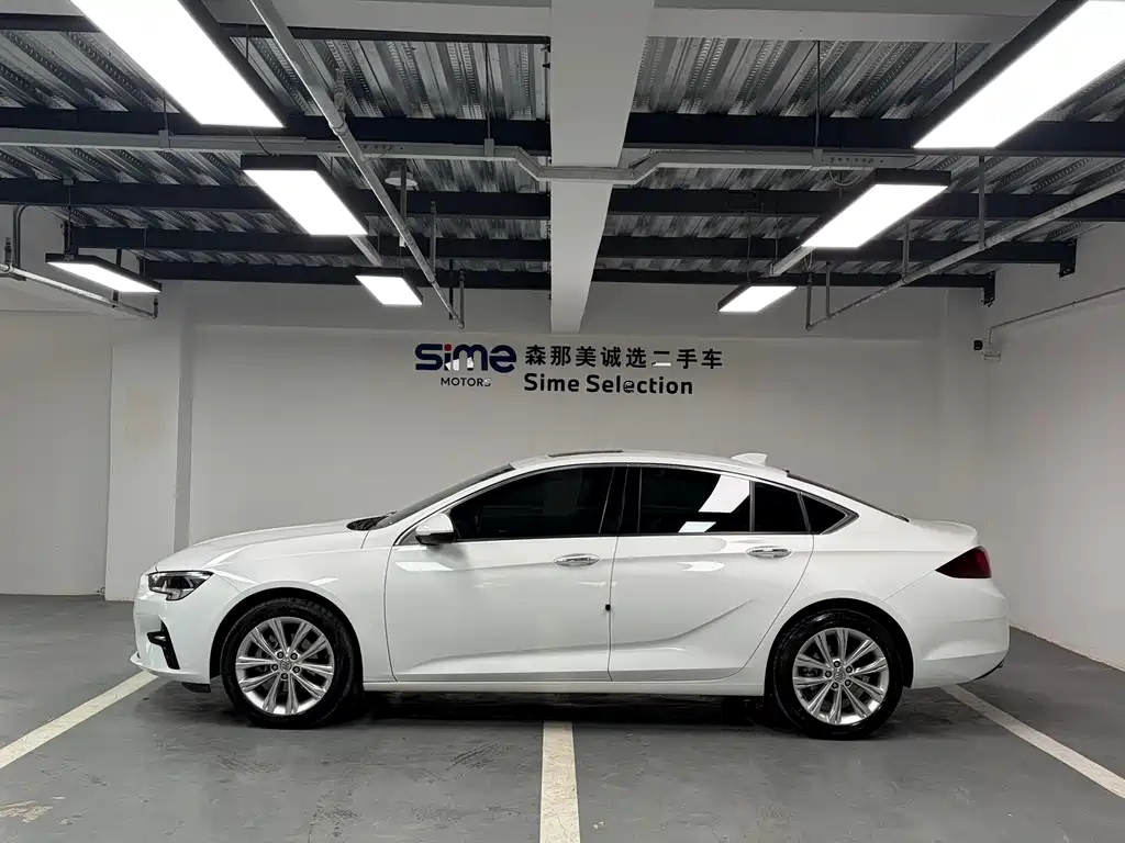 Buick Regal 2022 652T Smart