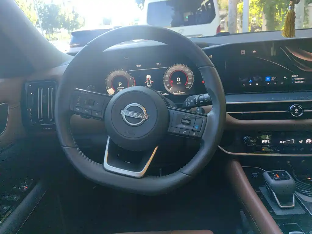 Nissan Teramont — миниатюра 3