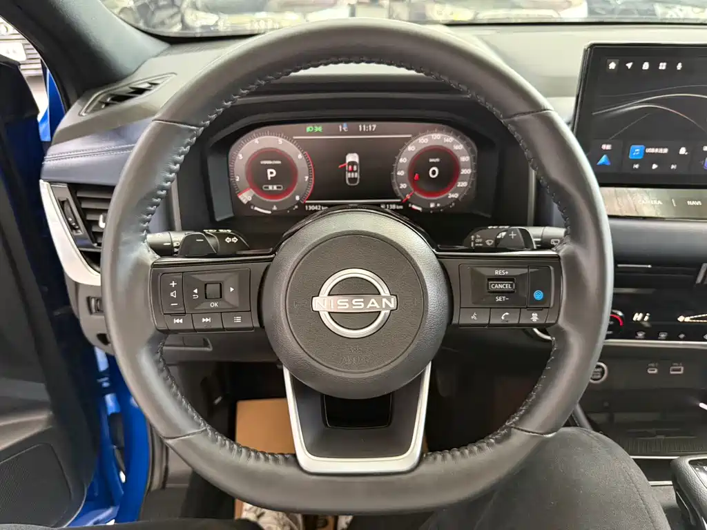 NISSAN QASHQAI