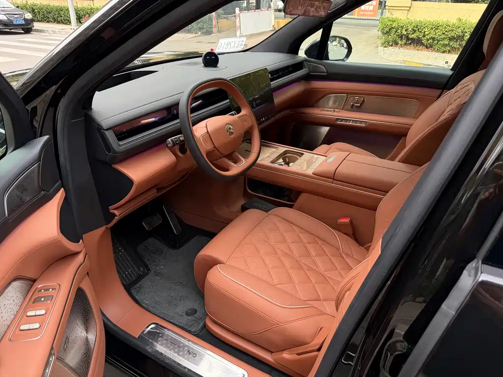 NIO ES8 2026 мест Executive Luxury