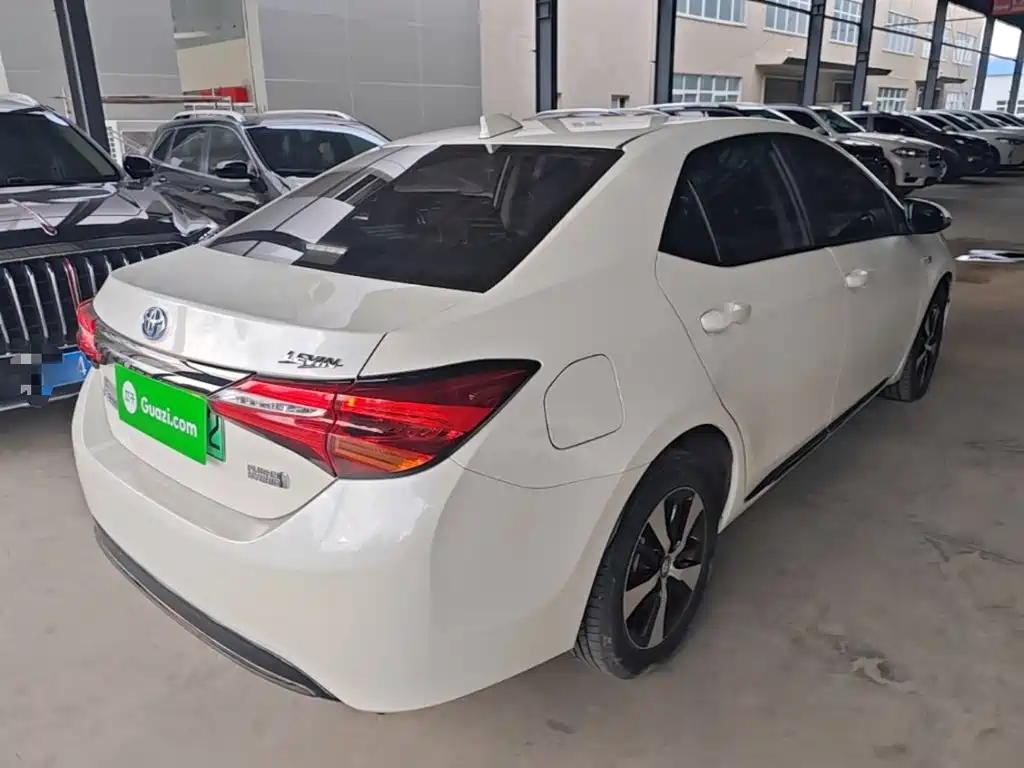 Toyota Levin PHEV 1.8PH GS E-CVT Elite Sunroof Edition, фото 7