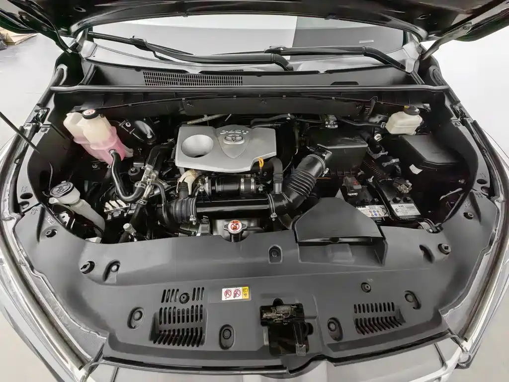 Toyota Highlander — миниатюра 6