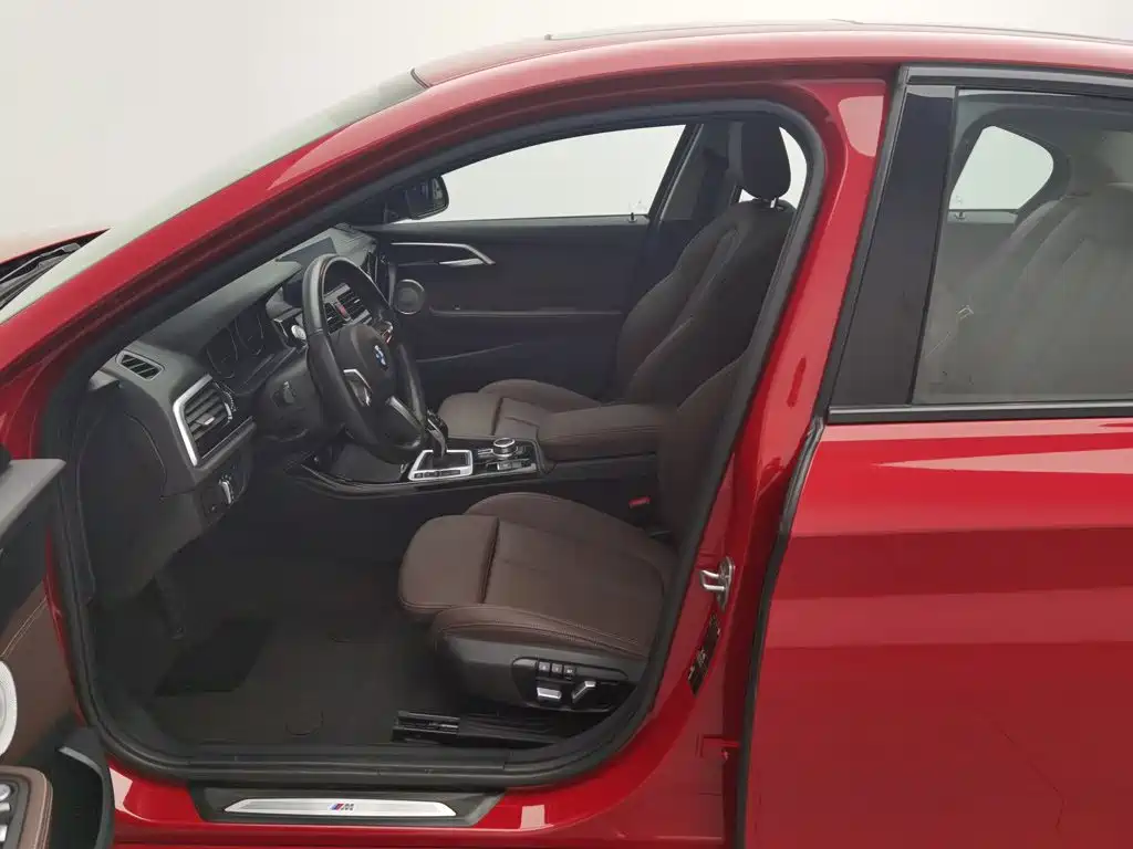 BMW 1 Series — миниатюра 10