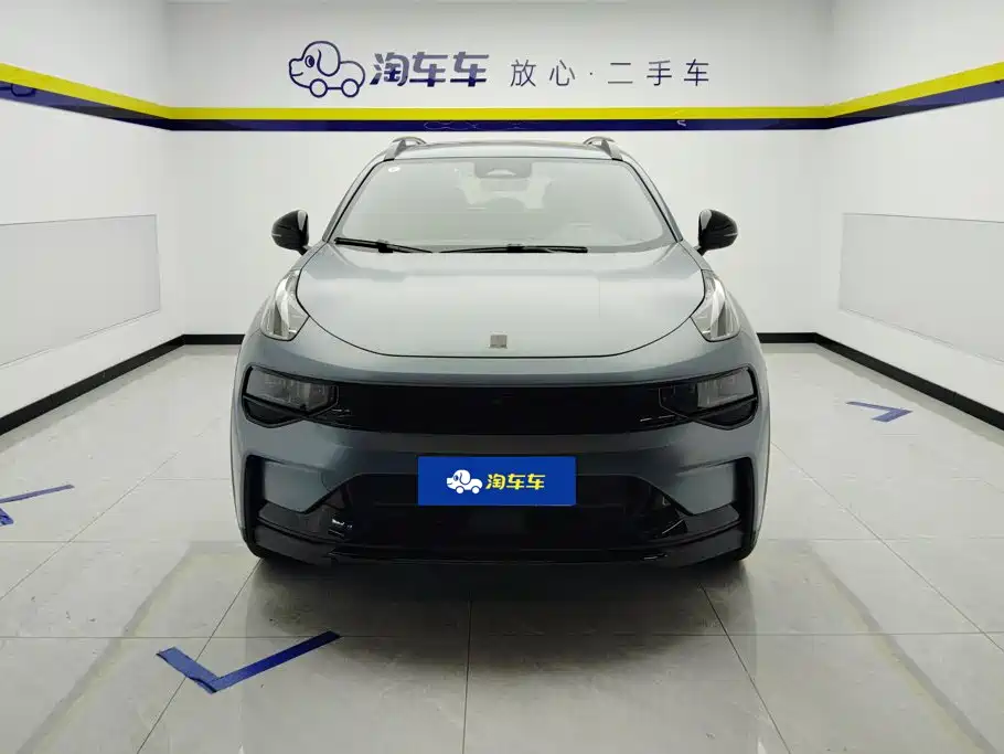 Lynk & Co 01 — миниатюра 2
