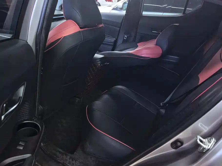 Toyota IZOA — миниатюра 11