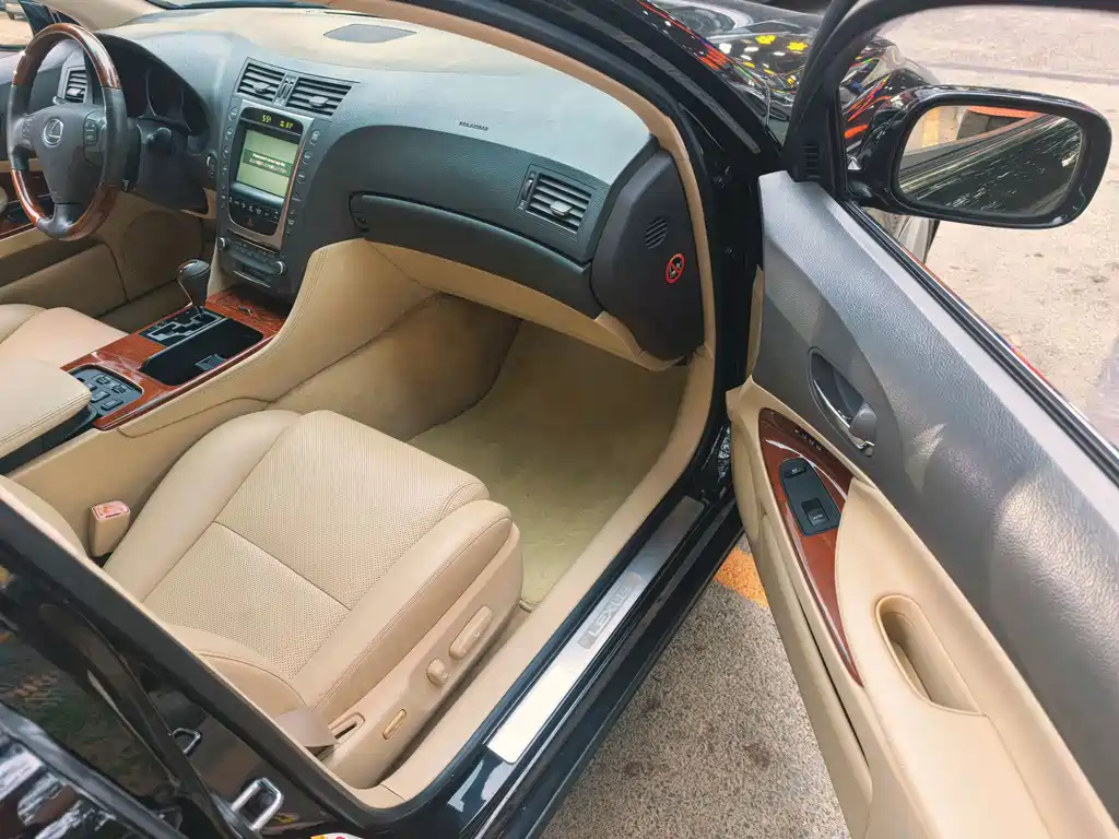 Lexus GS — миниатюра 4