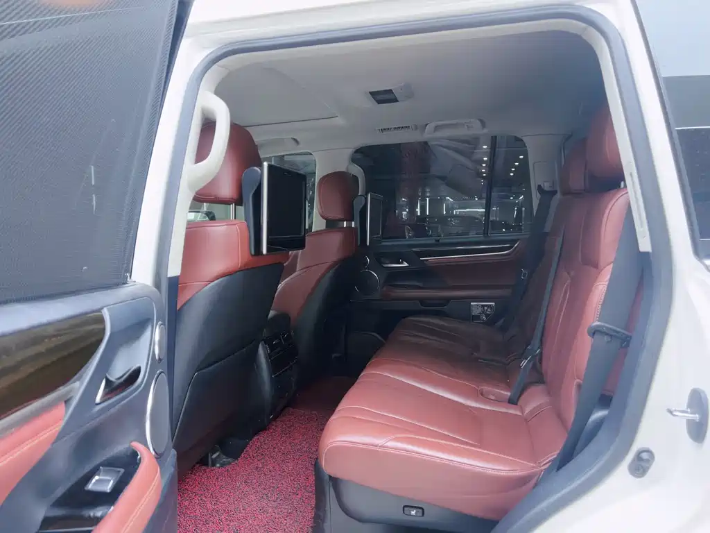 Lexus LX 2017 570 Luxury