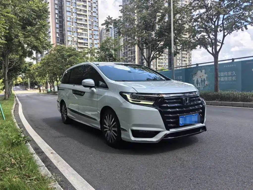 Honda Elysion — миниатюра 11