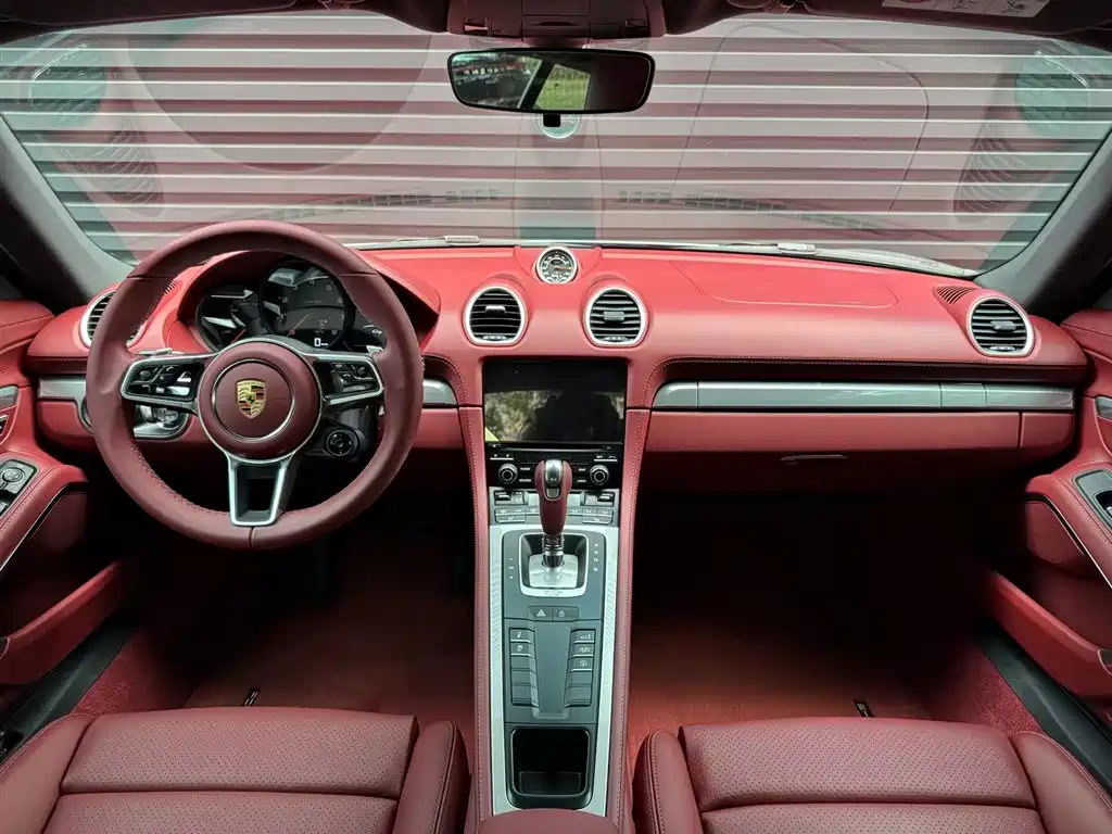 Porsche 718 2022 Cayman 2.0T