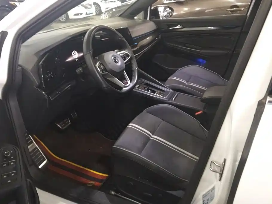 Volkswagen Golf — миниатюра 9