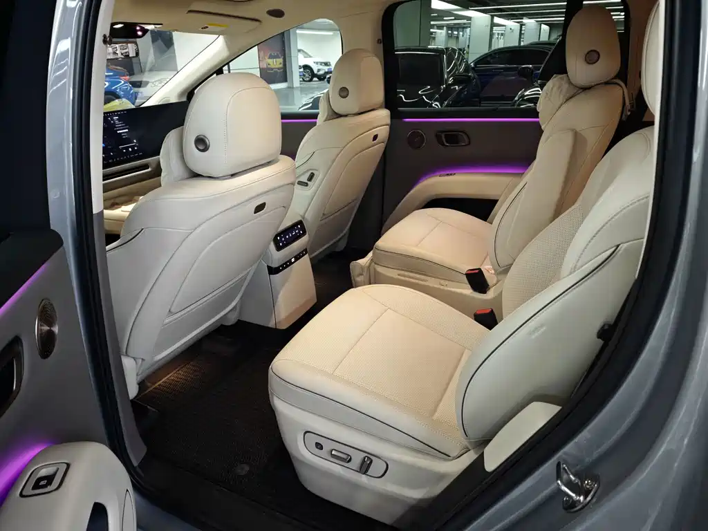 Li Auto Li i8 — миниатюра 11